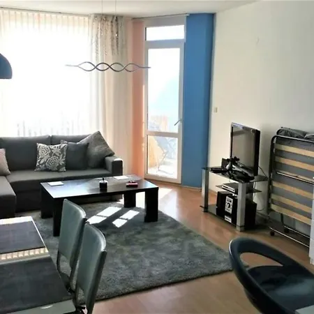 Stunning Beach Apart-sleeps 5! Pool & Sea Views! Apartment